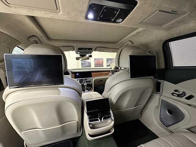 11:Bentley Flying Spur V8, Coupe, 綠色, Bentley Kaohsiung